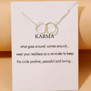 KARMA INTERLOCKING CIRCLE PENDANT NECKLACE WITH INSPIRATIONAL CARD